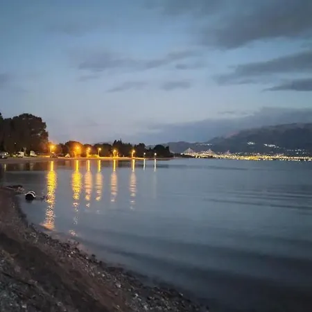 Nafpaktos Cottage By The Sea For Travelers And Dreamers! Exterior foto