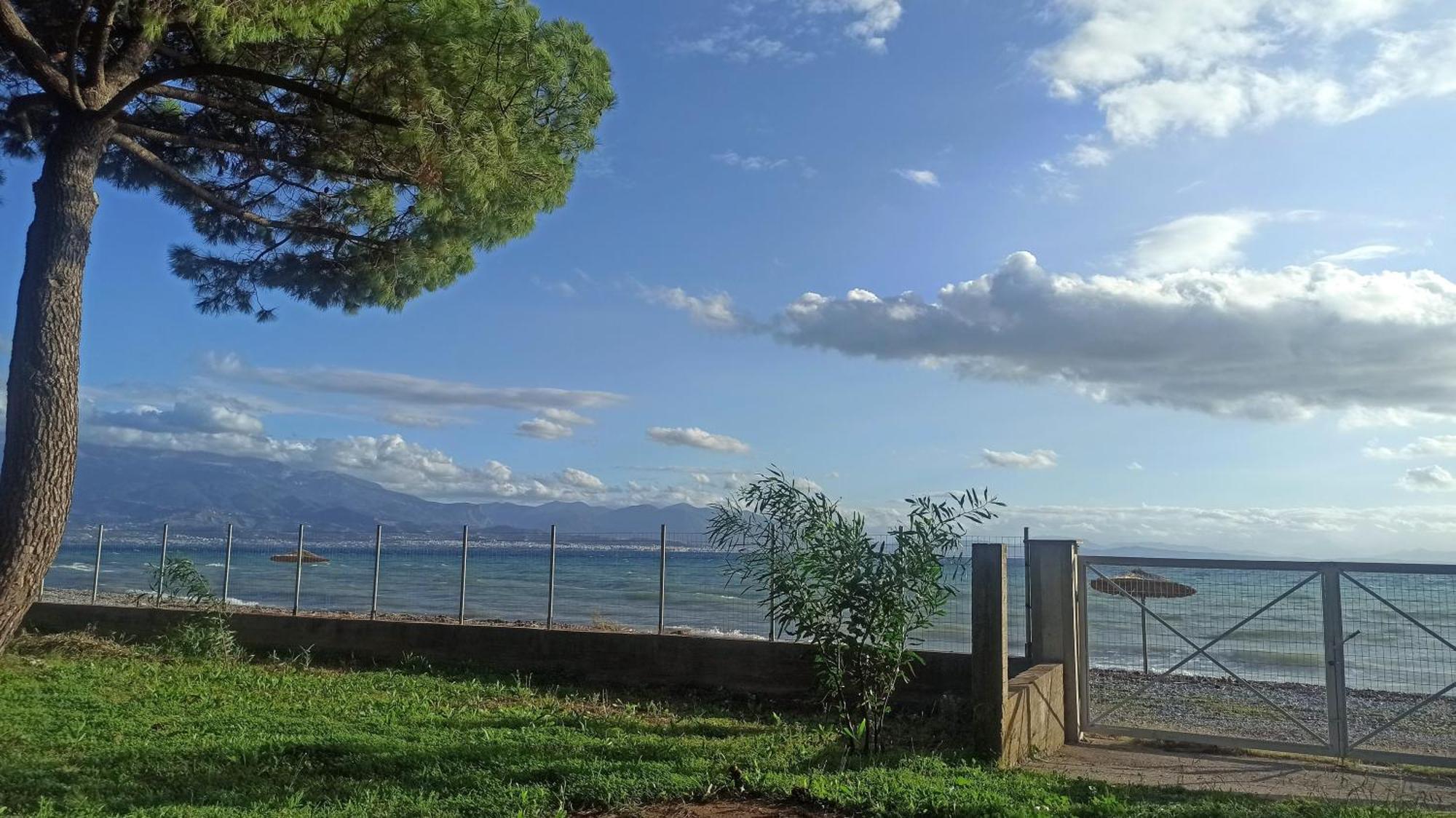 Villa By The Sea For Travelers And Dreamers! Nafpaktos